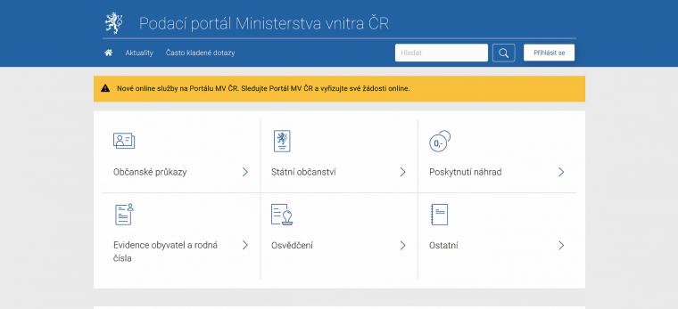 Na portálu jsou online formuláře, které se po přihlášení elektronickou identitou automaticky předvyplní o údaje žadatele. Tyto údaje jsou poskytovány ze základních registrů